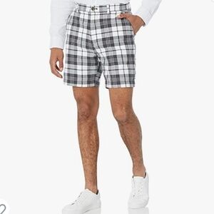 Amazon Essentials Grey Plaid Classic-Fit 7" Short Size 29W
